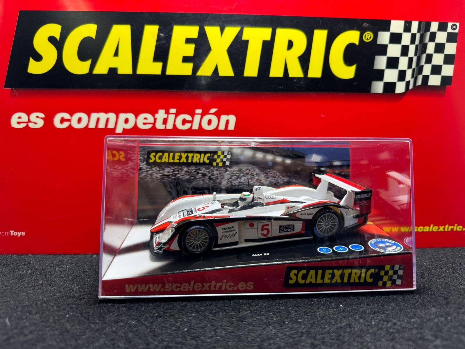 Coche Scalextric Audi R8 Sport - Imagen 1