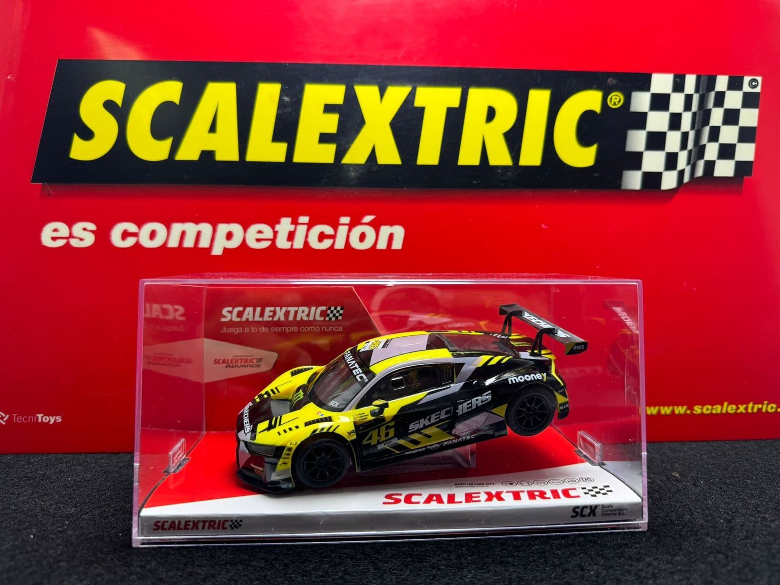 Coche Scalextric Original Audi R8 LMS - VR46 - Imagen 1